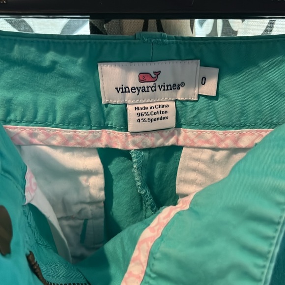 Vineyard Vines everyday short, size 0, teal, 3.5 inseam. - Picture 2 of 4